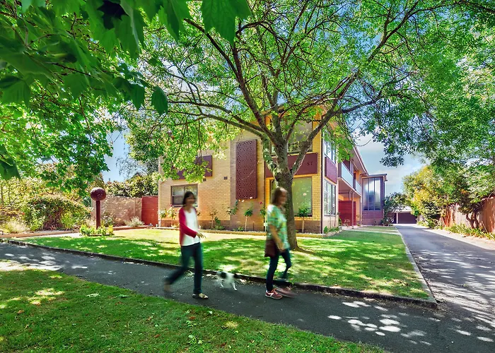 Lake Wendouree Luxury Apartments On Webster
