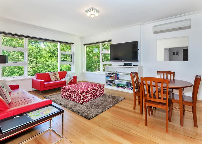 Lake Wendouree Luxury Apartments On Webster
